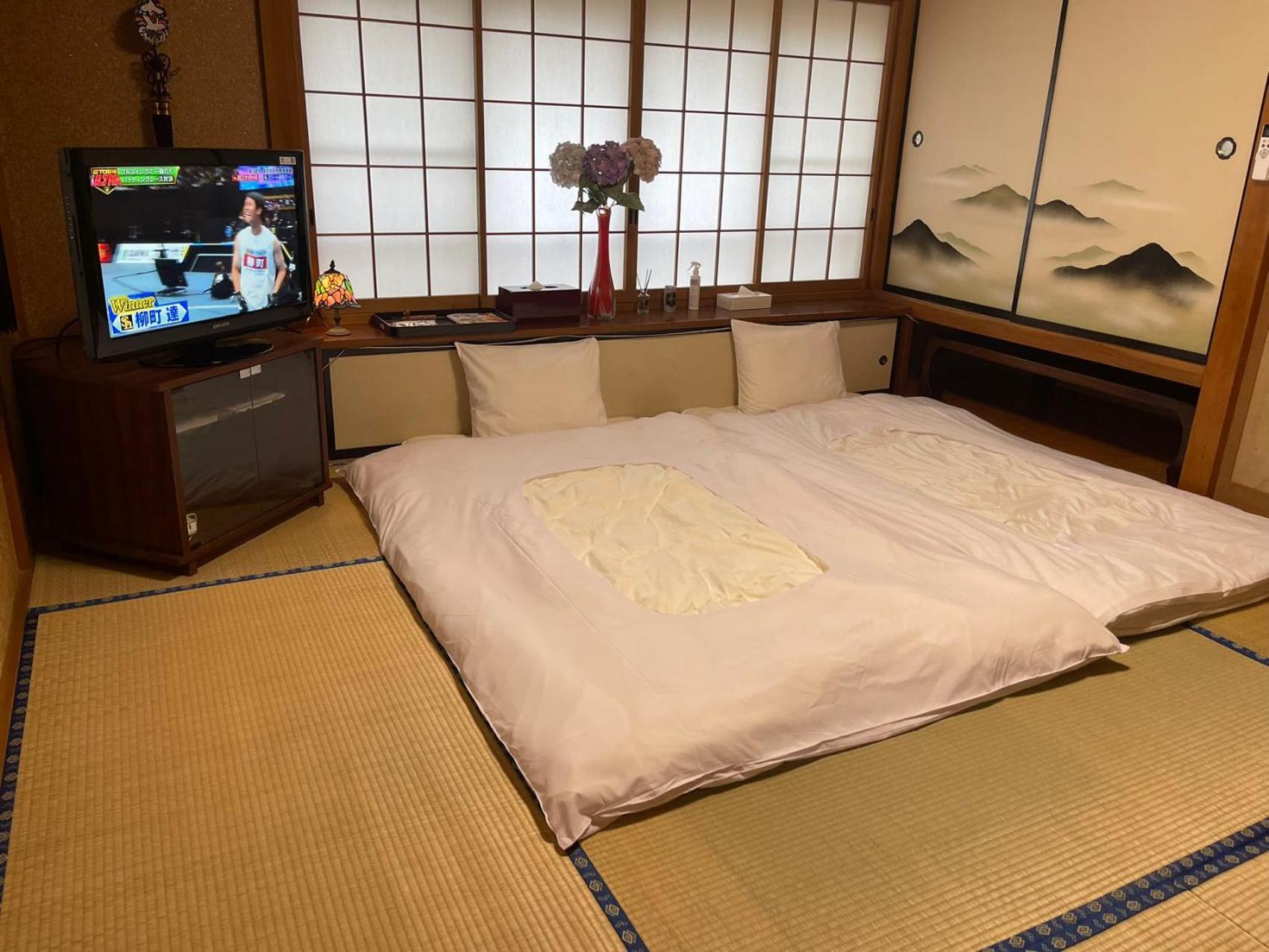 New Open『天然温泉』芦ノ湖畔の完全貸切別荘 Хаконе Экстерьер фото